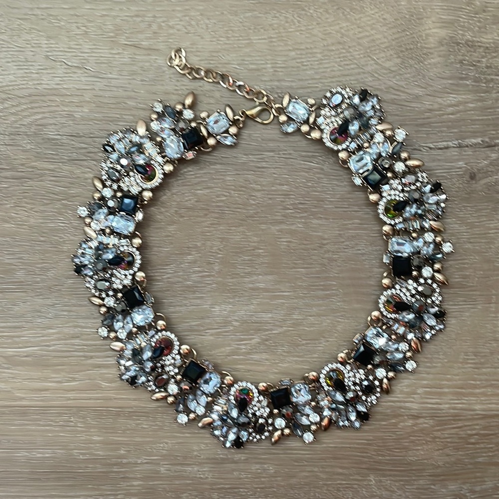 COPY - Statement necklace